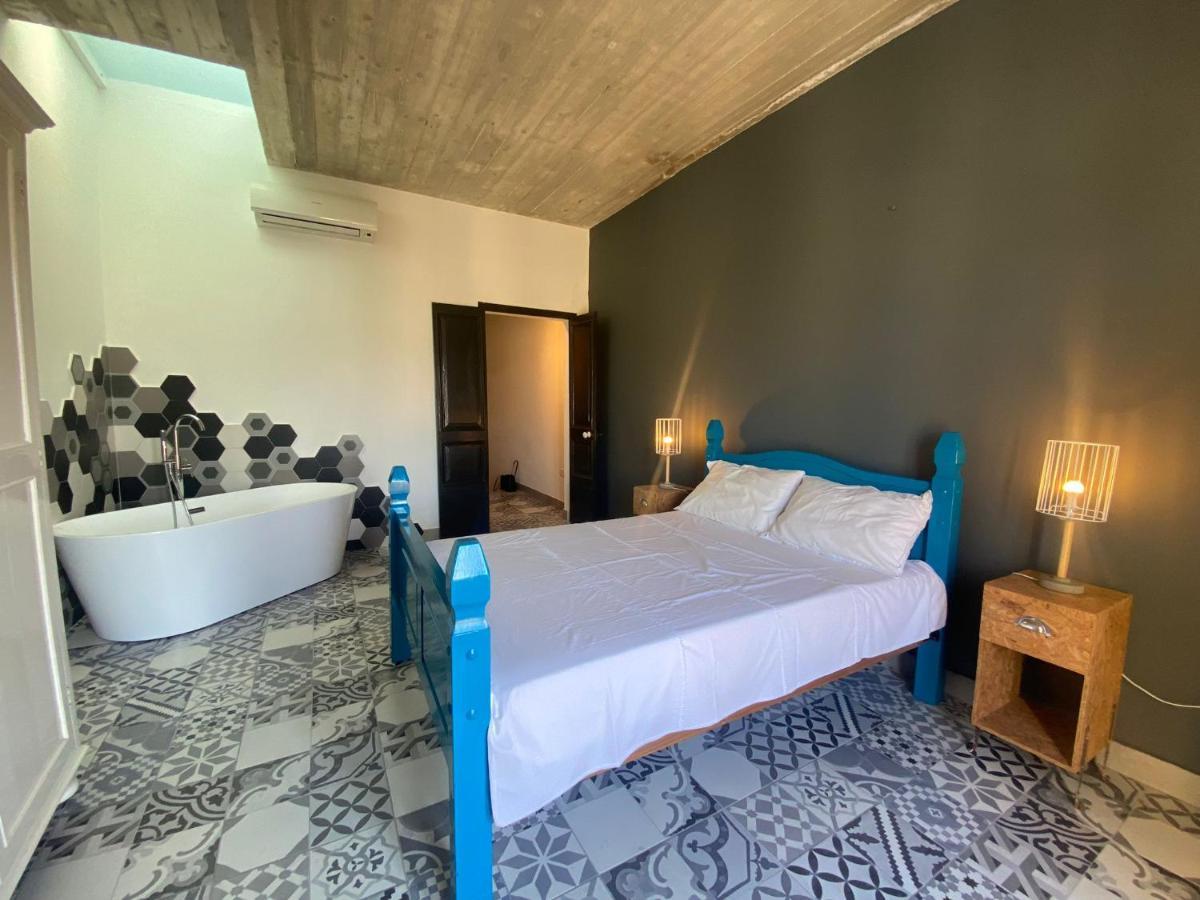 Distant Seaview Penthouse * Sliema